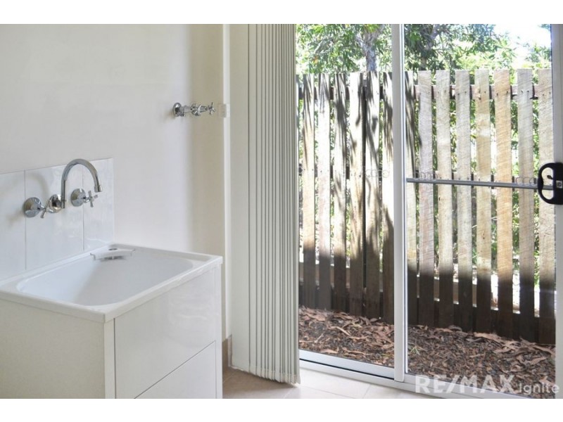 74 Valentine Circuit, Augustine Heights QLD 4300