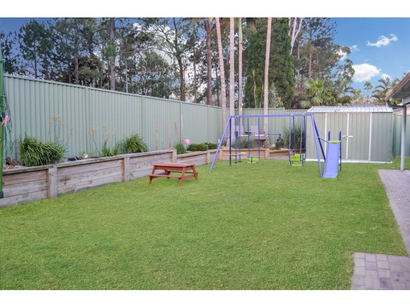 7 Burke Place, Forest Lake QLD 4078