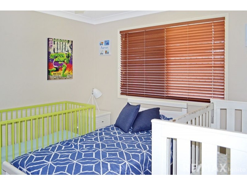 7 Burke Place, Forest Lake QLD 4078