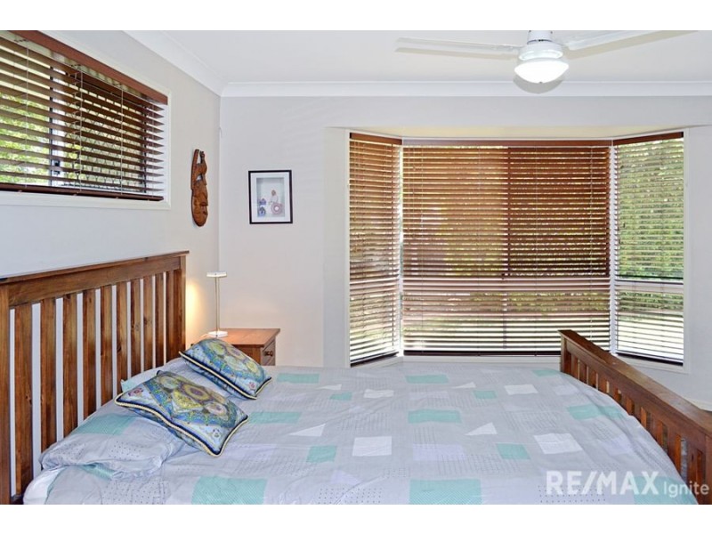 7 Burke Place, Forest Lake QLD 4078