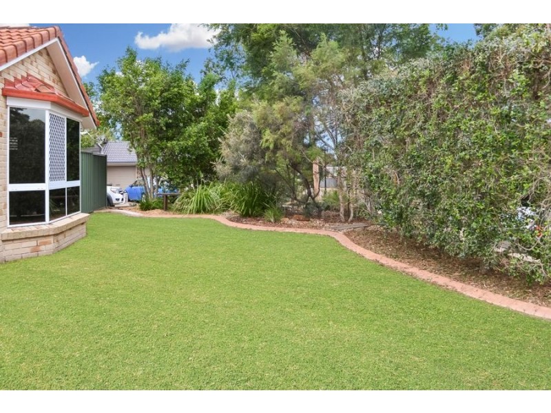 7 Burke Place, Forest Lake QLD 4078