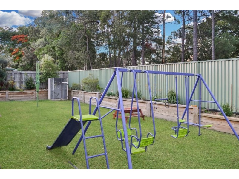 7 Burke Place, Forest Lake QLD 4078