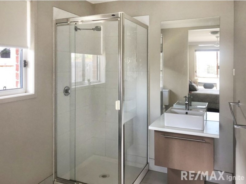 59 Valentine Circuit, Augustine Heights QLD 4300