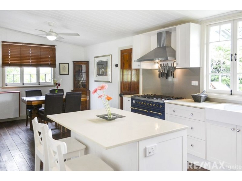 38 Cribb Street, Sadliers Crossing QLD 4305