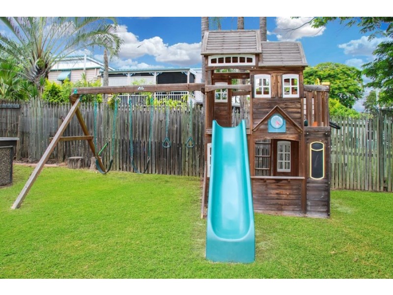 38 Cribb Street, Sadliers Crossing QLD 4305