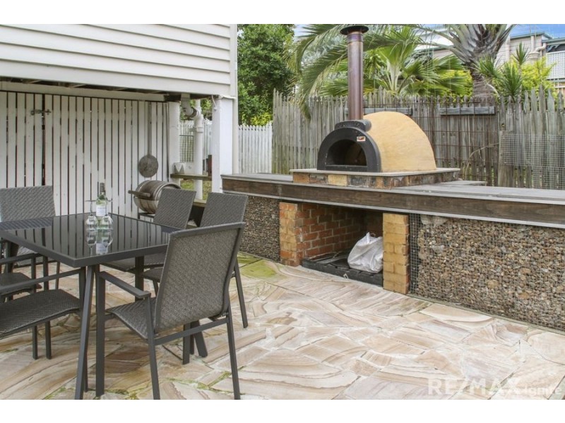 38 Cribb Street, Sadliers Crossing QLD 4305