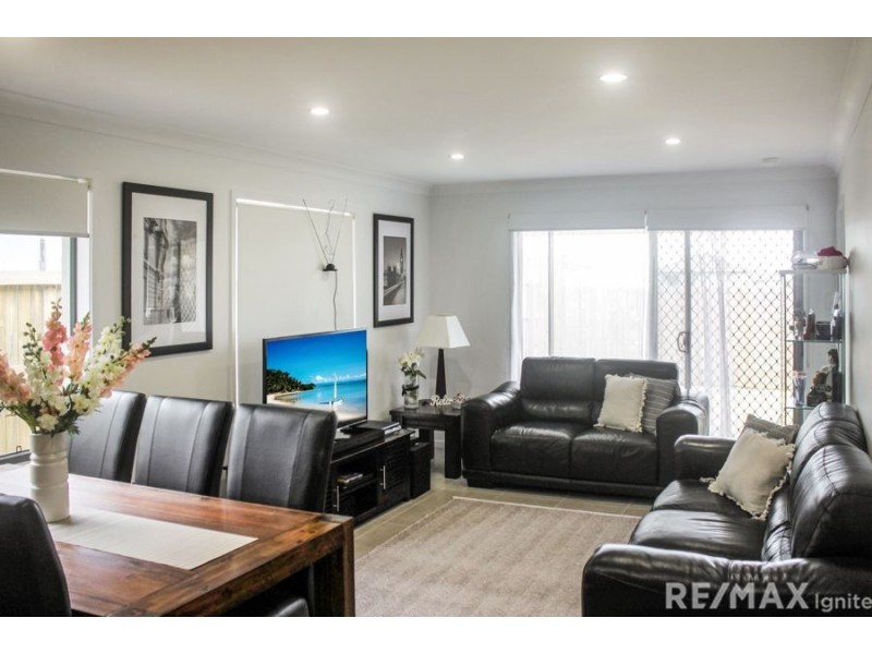 64 Stanicki Circuit, Bellbird Park QLD 4300