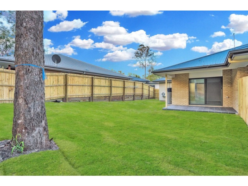 2/10 KNIGHTSBRIDGE DRIVE, Chuwar QLD 4306