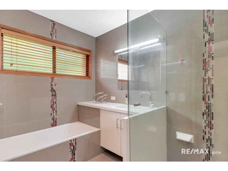 6-8 Barris Court, Forestdale QLD 4118