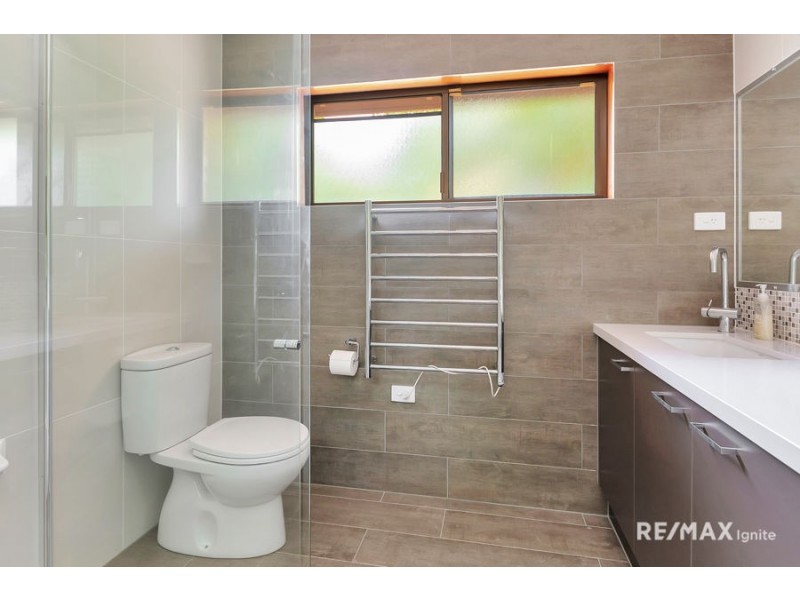 6-8 Barris Court, Forestdale QLD 4118