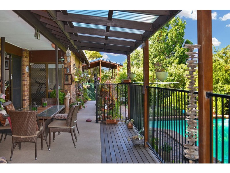 106 COLONSAY STREET, Middle Park QLD 4074