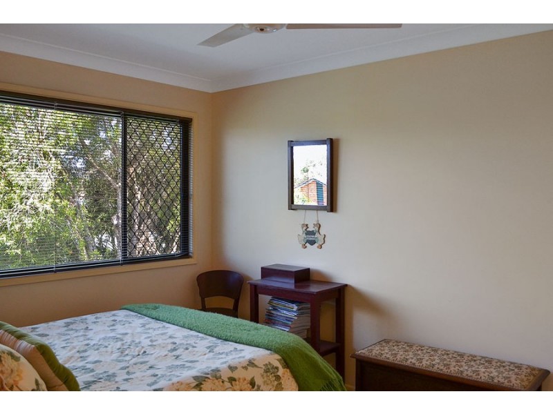 106 COLONSAY STREET, Middle Park QLD 4074
