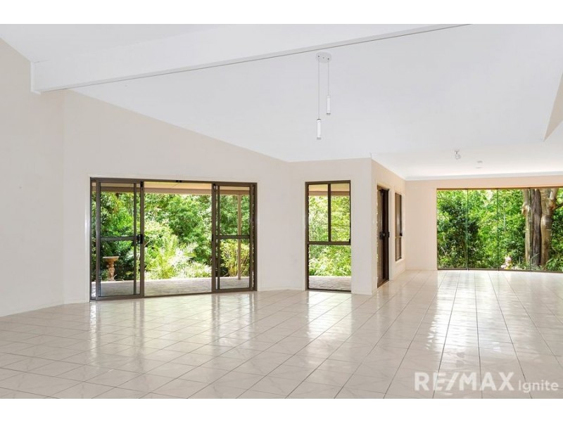 32 Sealark Cove, Karalee QLD 4306