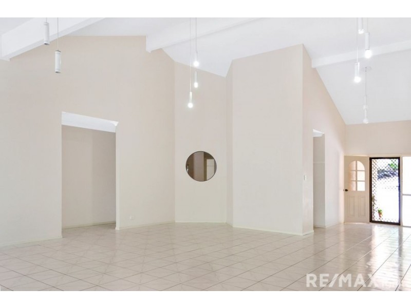 32 Sealark Cove, Karalee QLD 4306