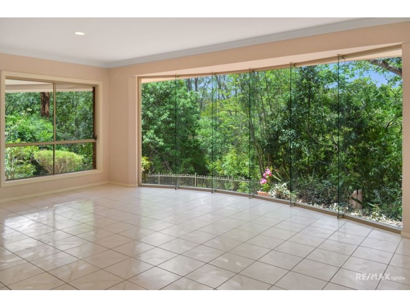 32 Sealark Cove, Karalee QLD 4306