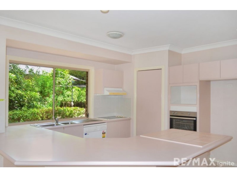 32 Sealark Cove, Karalee QLD 4306