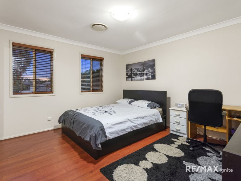 9 Chevron Close, Forest Lake QLD 4078