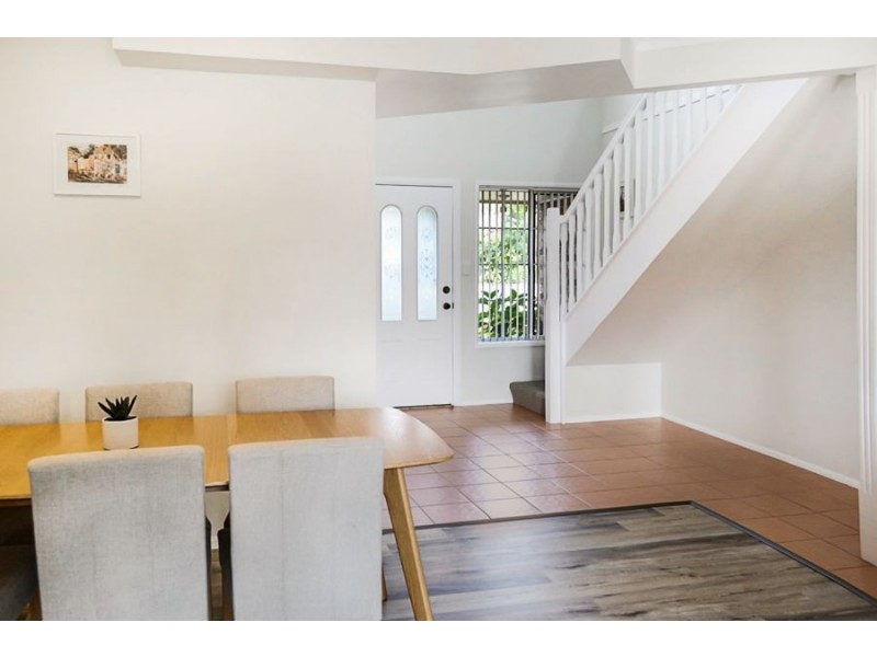 13/302 COLLEGE ROAD, Karana Downs QLD 4306