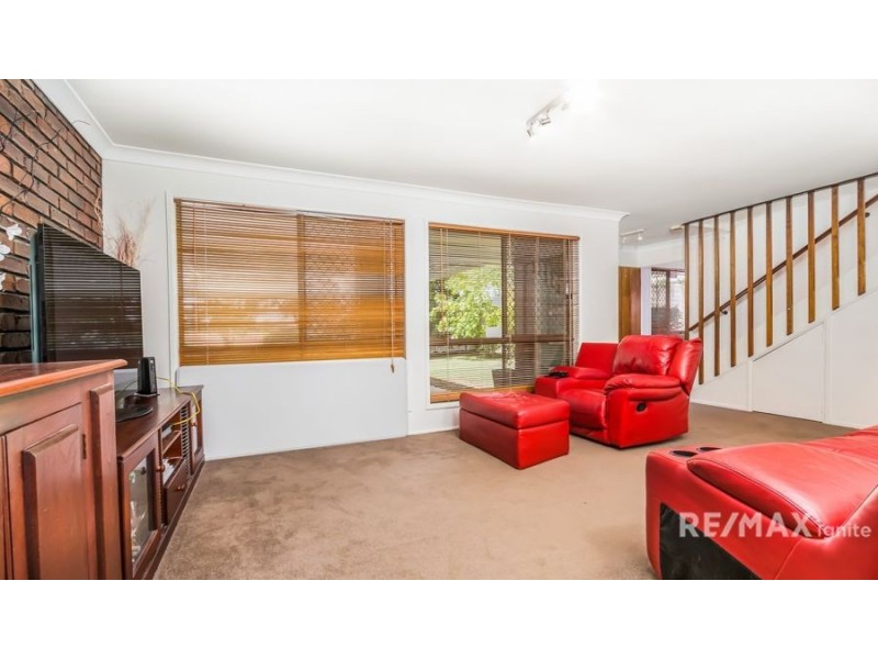 61 PROSSER STREET, Riverhills QLD 4074