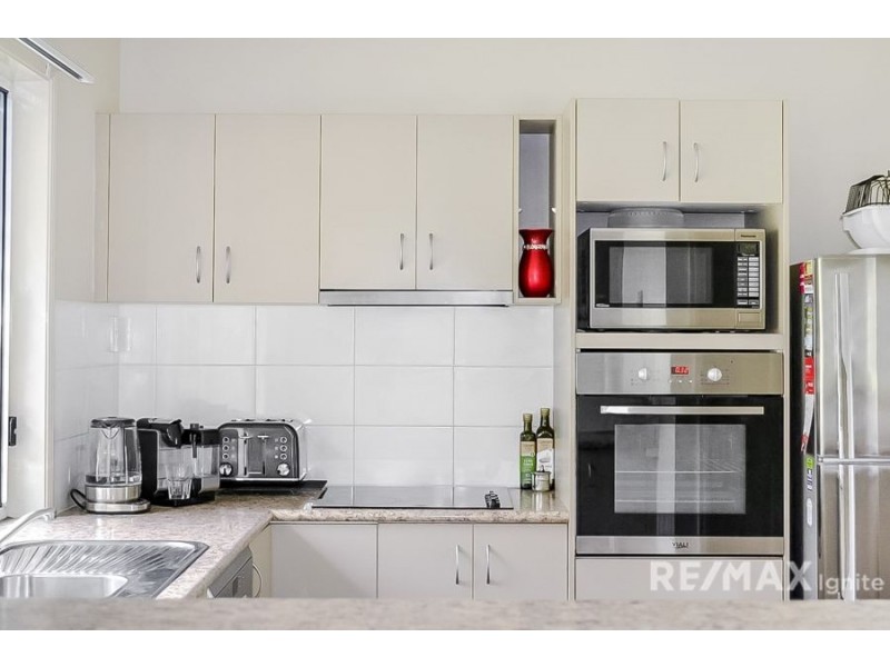 16 RIVERPARK DRIVE, Karalee QLD 4306