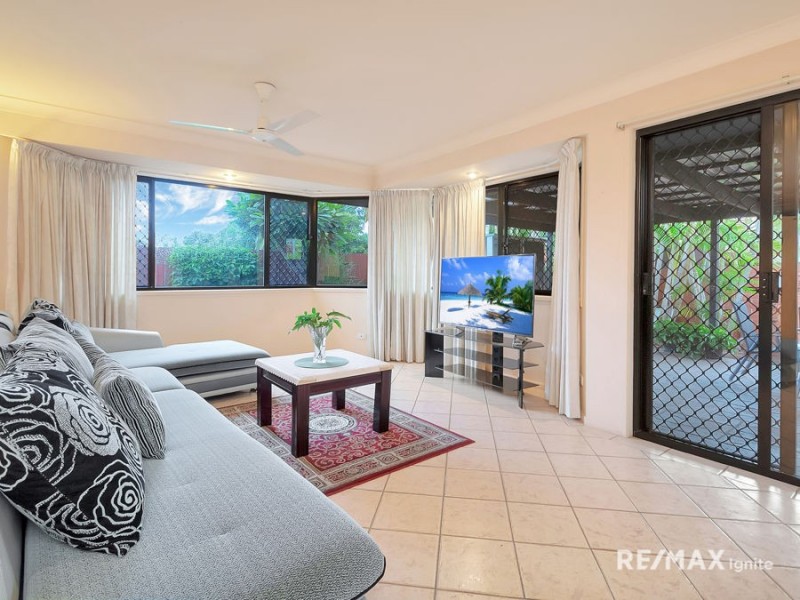 61 Lakeside Crescent, Forest Lake QLD 4078