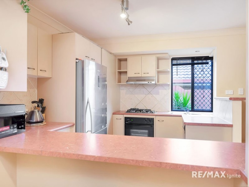 61 Lakeside Crescent, Forest Lake QLD 4078