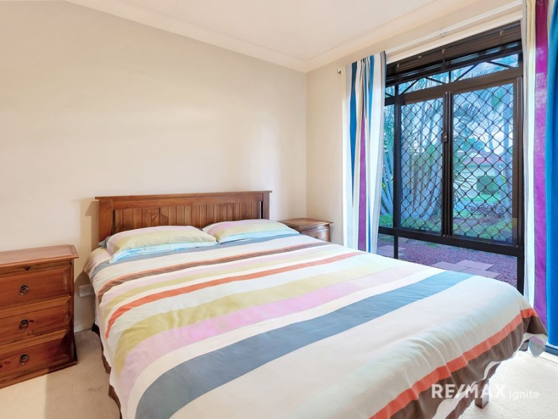 61 Lakeside Crescent, Forest Lake QLD 4078