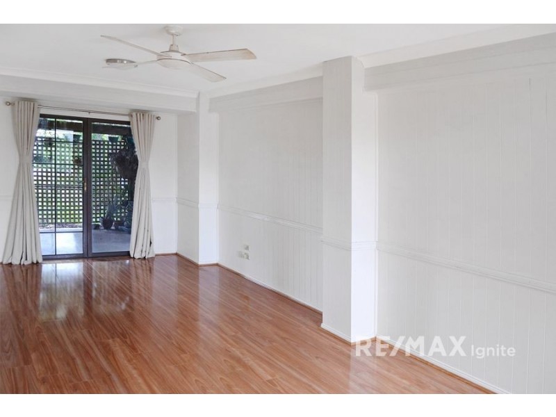 52 PALUNA STREET, Riverhills QLD 4074