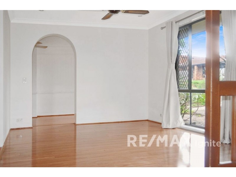 52 PALUNA STREET, Riverhills QLD 4074