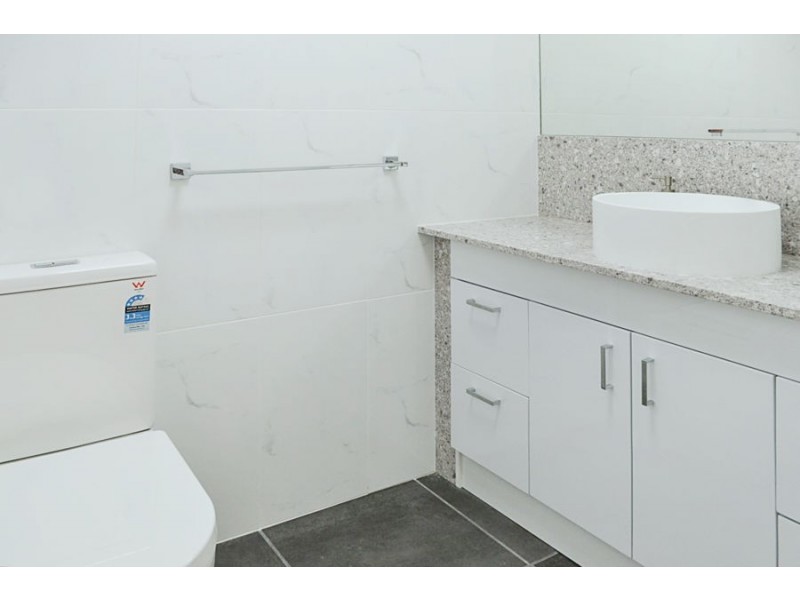 23 CLUTHA STREET, Westlake QLD 4074