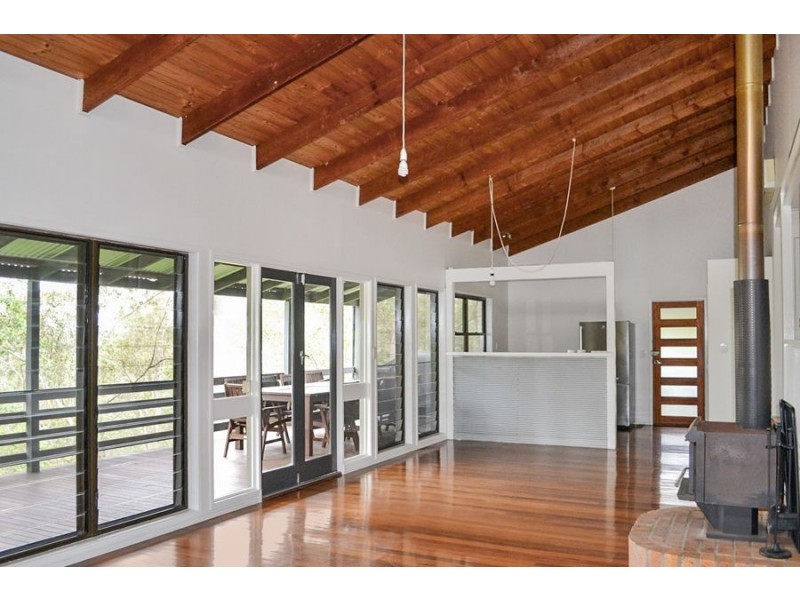 172 BLACKWALL ROAD, Chuwar QLD 4306