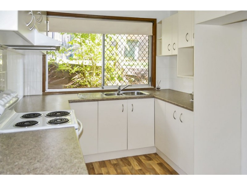 24 Ebrill Street, Jamboree Heights QLD 4074