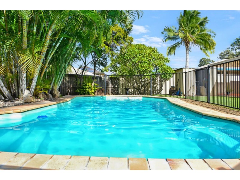 215 DORVILLE ROAD, Carseldine QLD 4034