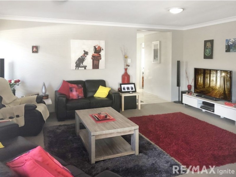 59 Valentine Circuit, Augustine Heights QLD 4300