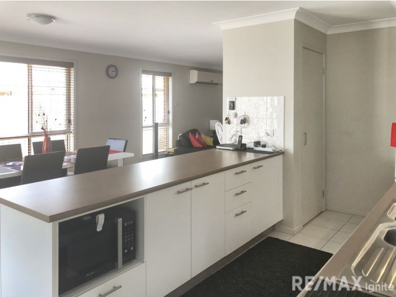 59 Valentine Circuit, Augustine Heights QLD 4300