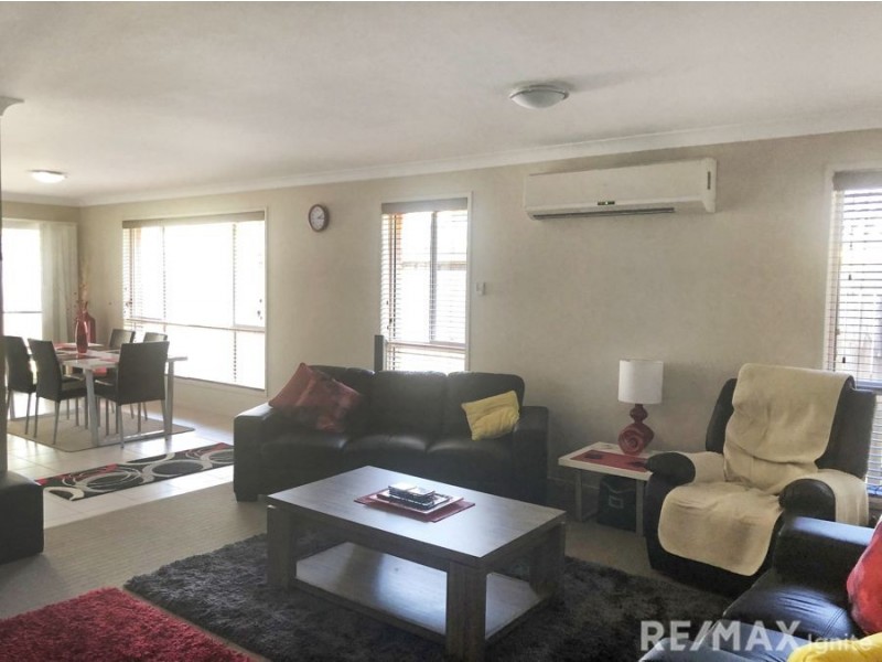 59 Valentine Circuit, Augustine Heights QLD 4300