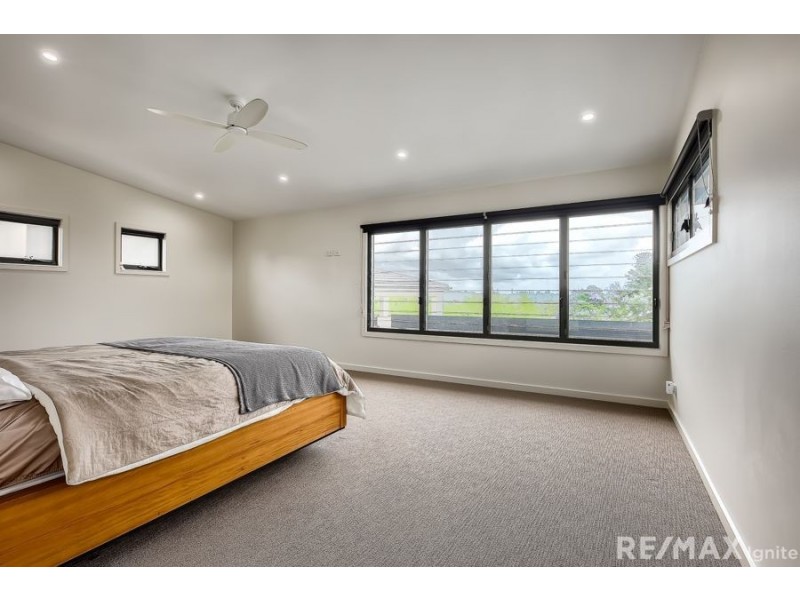 Mount Ommaney QLD 4074