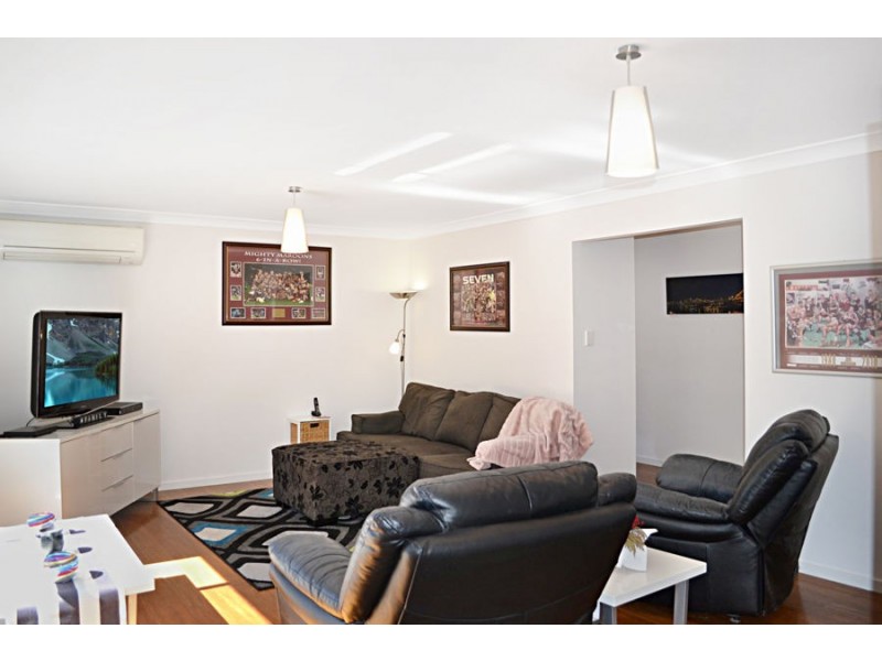 475 Westlake Drive, Riverhills QLD 4074