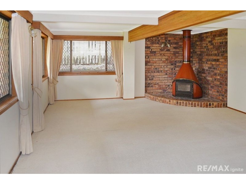 15 Wyara Close, Westlake QLD 4074