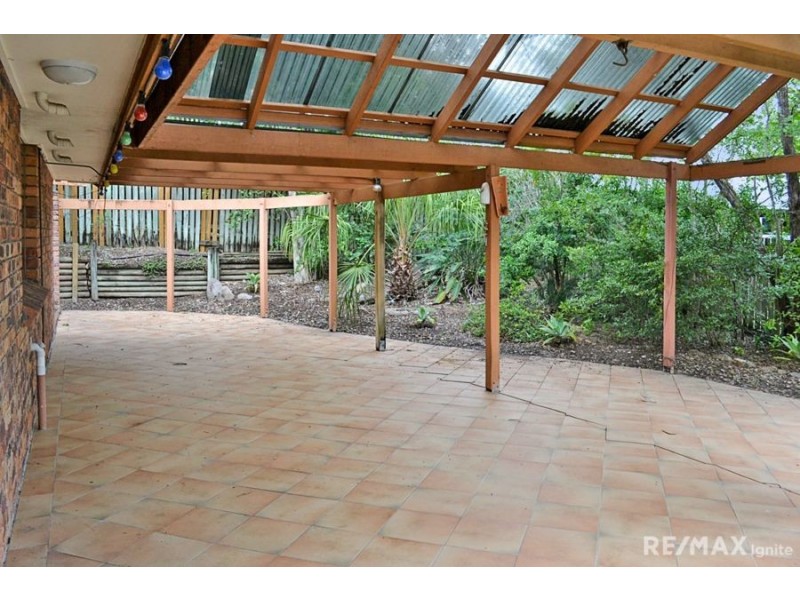 15 Wyara Close, Westlake QLD 4074