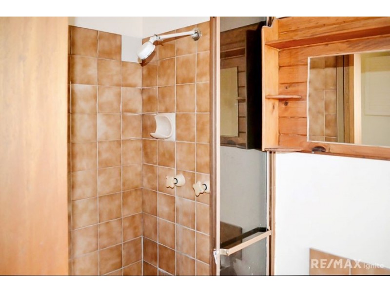 15 Wyara Close, Westlake QLD 4074