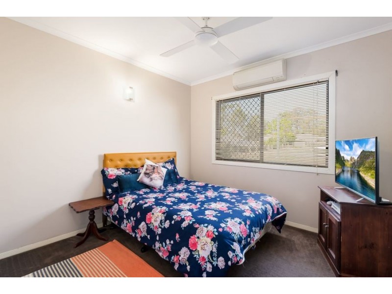 104 Fiona Street, Bellbird Park QLD 4300