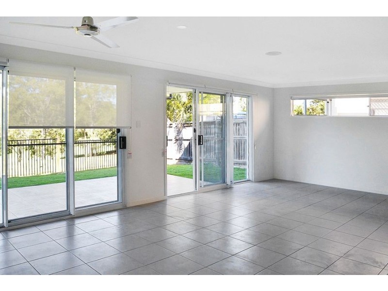 61/302 COLLEGE ROAD, Karana Downs QLD 4306
