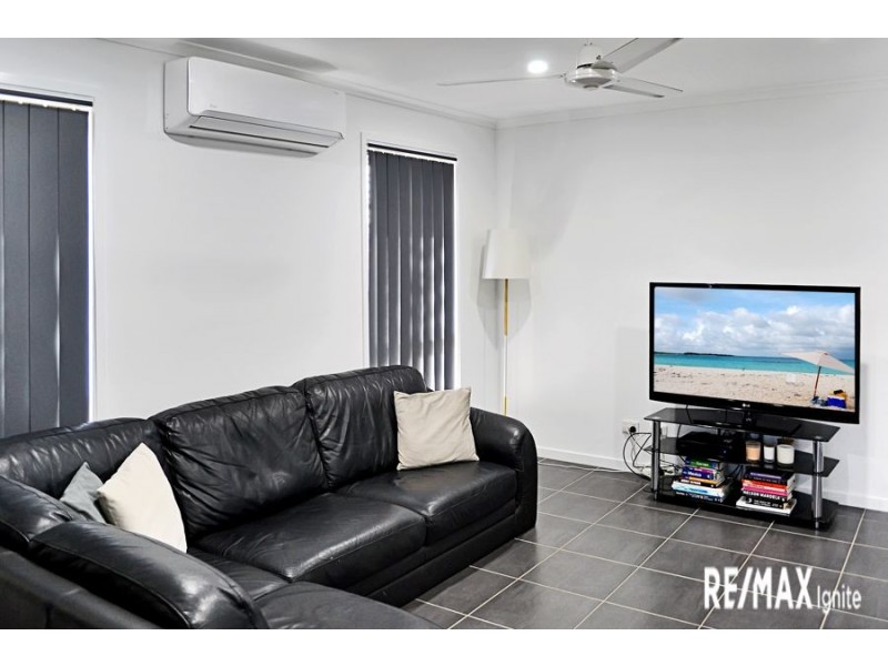 1/22 Ironpot Street, Redbank Plains QLD 4301