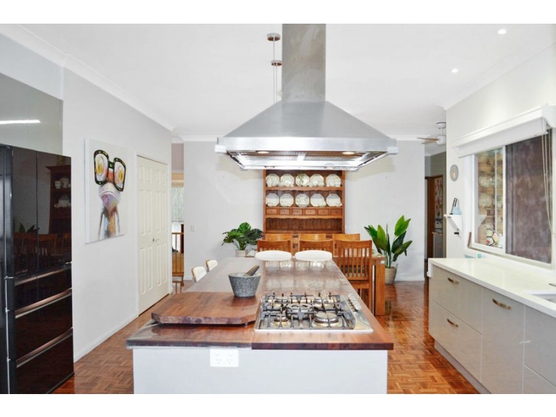 17 LANSDOWNE WAY, Chuwar QLD 4306