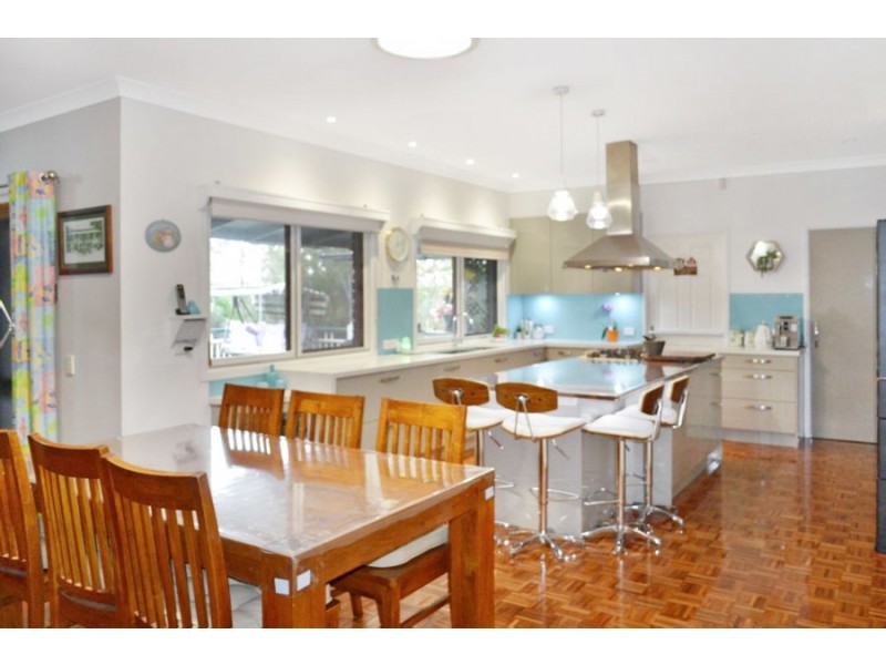 17 LANSDOWNE WAY, Chuwar QLD 4306