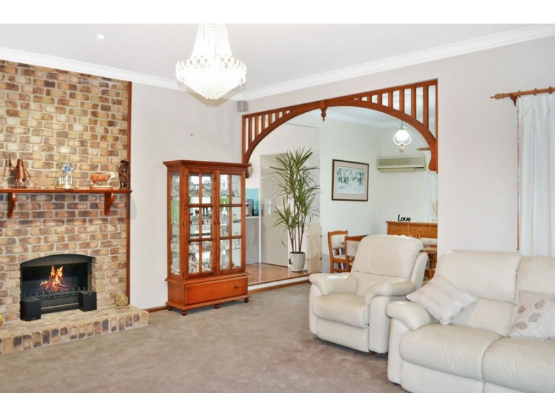 17 LANSDOWNE WAY, Chuwar QLD 4306