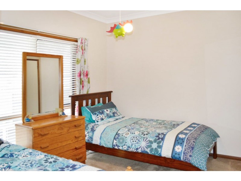 17 LANSDOWNE WAY, Chuwar QLD 4306