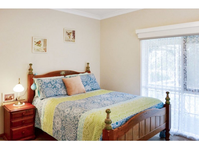 17 LANSDOWNE WAY, Chuwar QLD 4306