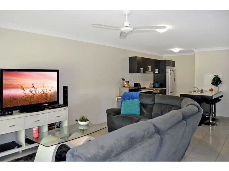 14 KNIGHTSBRIDGE DRIVE, Chuwar QLD 4306